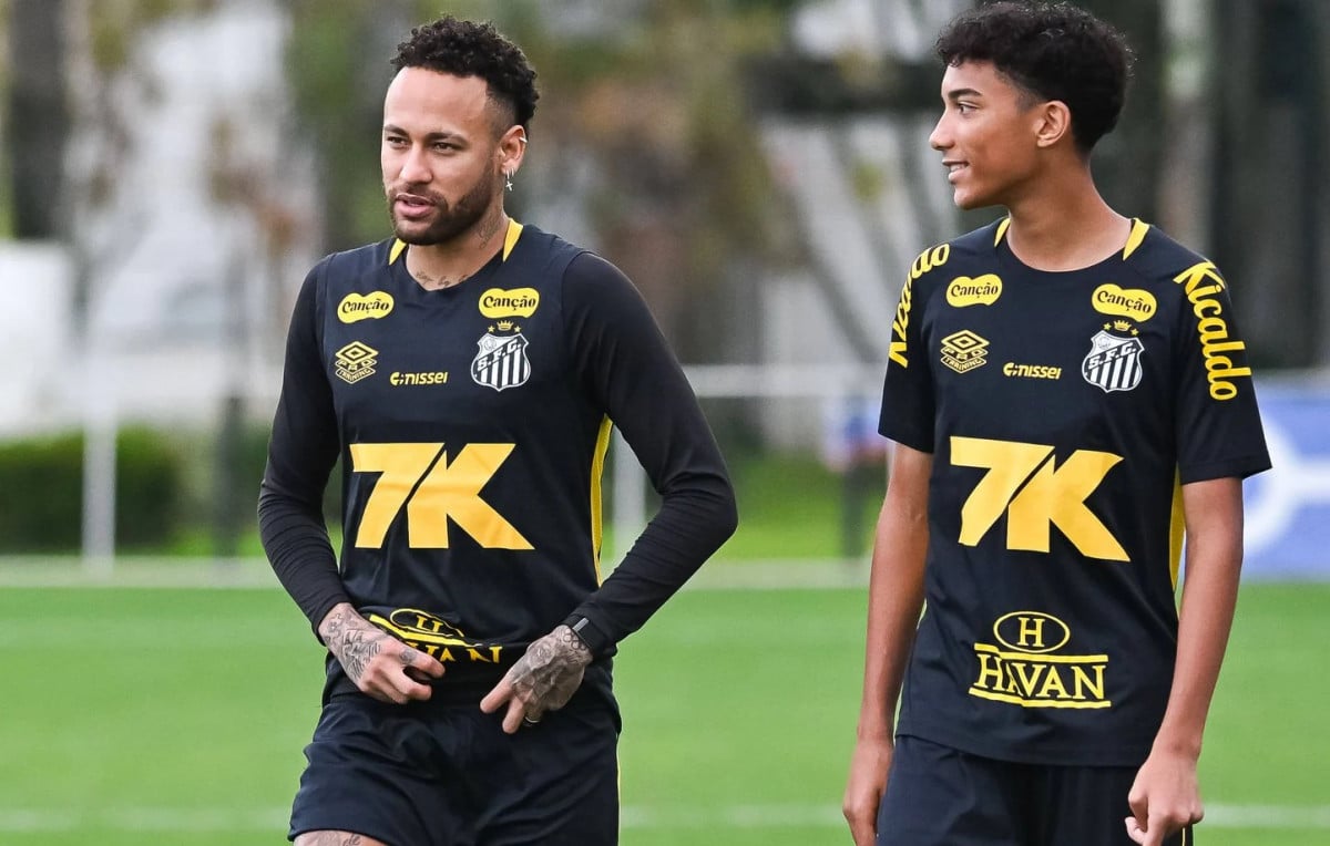 Vexé par un dribble d'un espoir de 18 ans, Neymar l'aurait giflé à l'entraînement