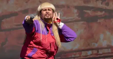 333 millions d'abonnés, des clips où il meurt à chaque fois… Oliver Tree s'est tué dans un accident d'hélicoptère à 32 ans