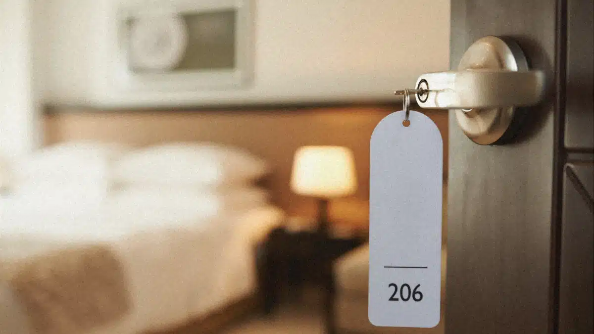 7 objets de chambre d'hôtel que le personnel ne touche jamais : « Certains s'en servent comme urinoir »