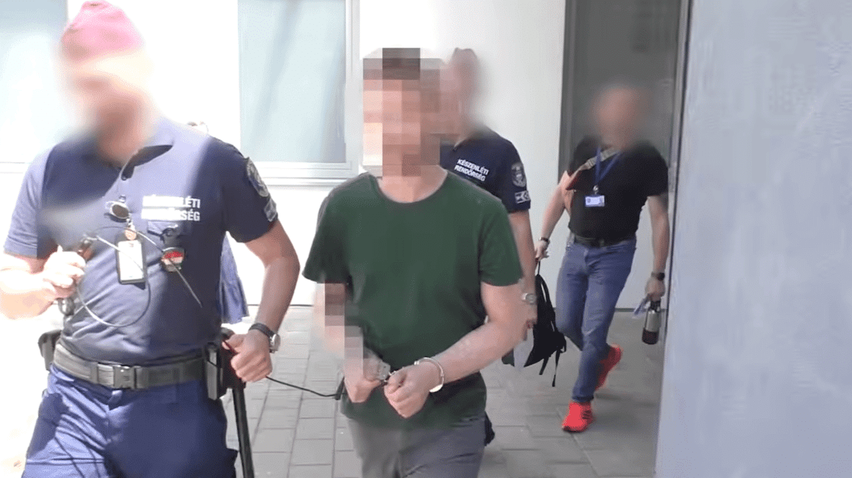 Crânes, cœur dans un bocal, peau du visage… ce que la police hongroise a trouvé chez cet employé d'hôpital glace le sang