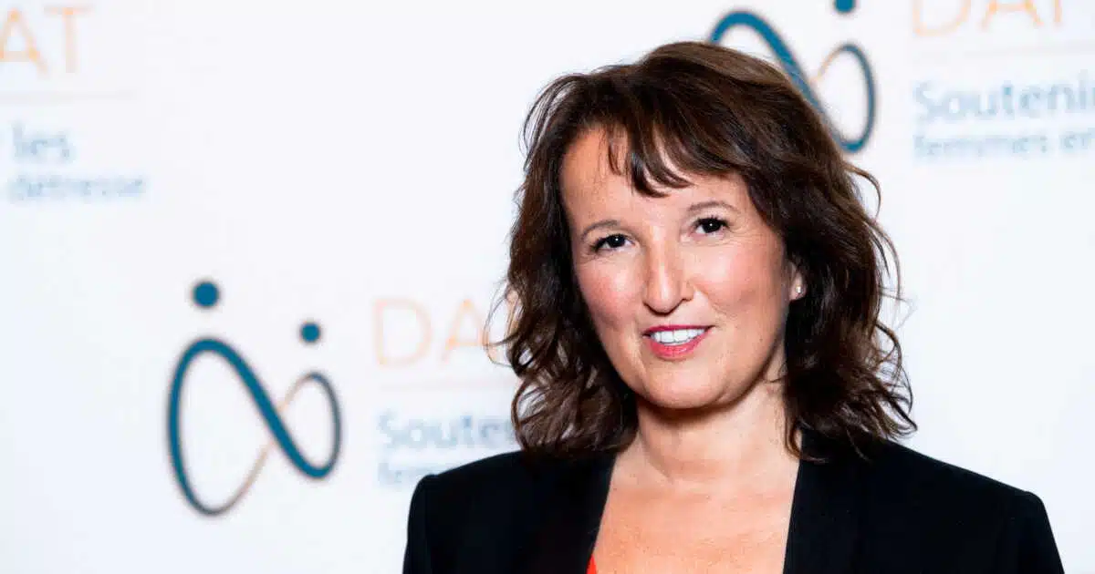 « Du mal à concilier » : Anne Roumanoff brise le silence sur Patrick Bruel et évoque une « réalité atroce »