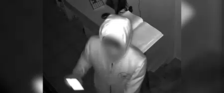 « Mon petit garçon, tu as 24 heures » : le coup de colère d'un restaurateur du Gers fait 11 millions de vues