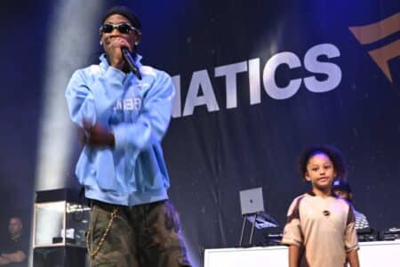 Travis & Stormi