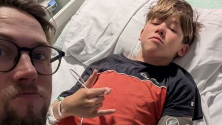 À 13 ans, il fait un AVC et 19 mini-AVC après une chute sur un trampoline