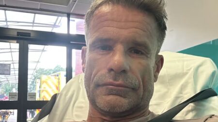 Cette piqûre de guêpe a failli le tuer : ce que sa condition physique a changé selon les médecins