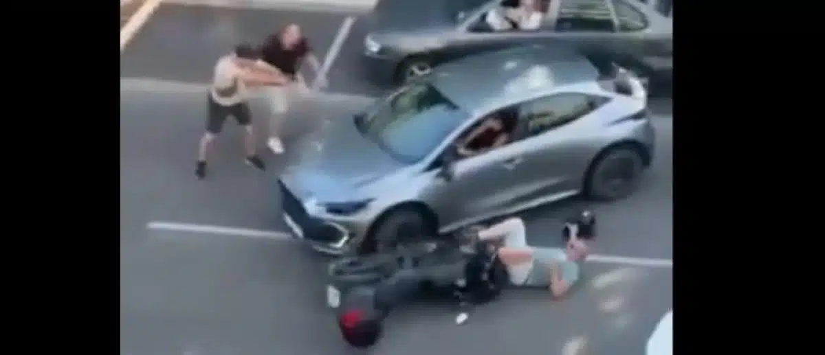 Le Cannet : un policier à moto percuté par une conductrice en fuite, ses collègues ouvrent le feu