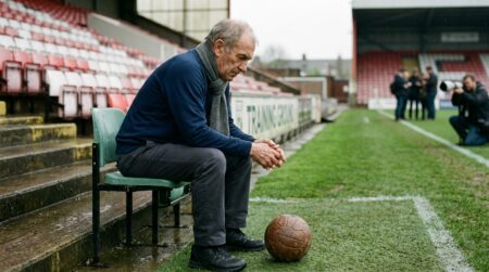 Nobby Stiles a tapé la balle 140 000 fois : la vraie raison glaçante de sa mort à 78 ans