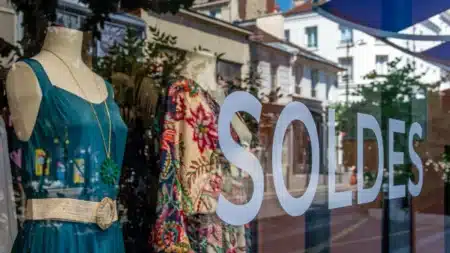 Soldes d'été 2026 : cette date que des millions de Français attendent enfin ouvre 4 semaines de rabais à -50%
