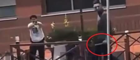 Un homme brandit un couteau devant le commissariat de Cachan, les policiers ripostent au taser