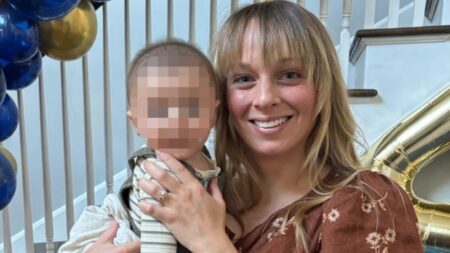 Une mère de famille tuée à Astoria, son mari retrouvé pendu : le lourd passé familial refait surface