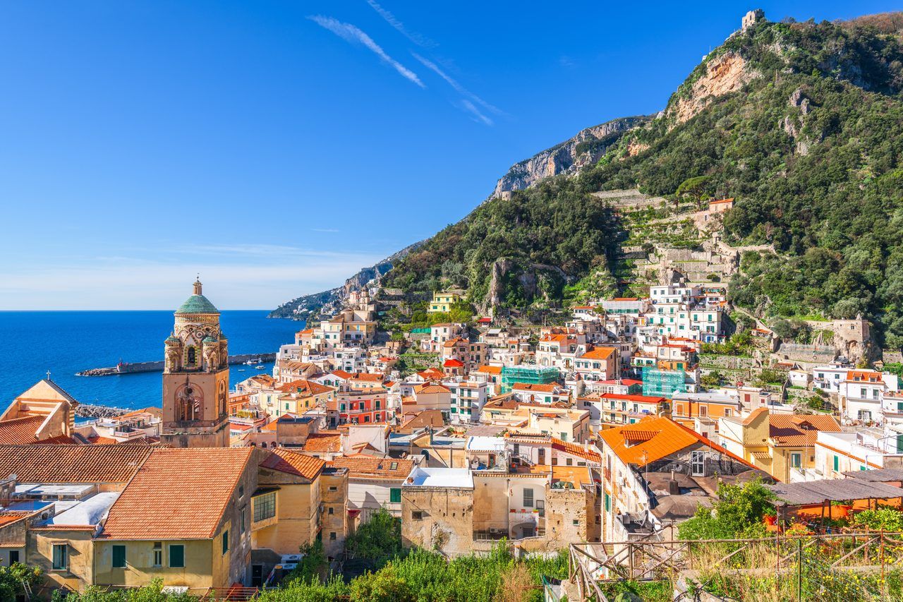 En Italie, cette conductrice fonce 50 km à contresens : la raison choque les enquêteurs