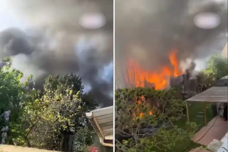 Il se réveille de sa sieste et découvre d’énormes flammes juste à côté de sa maison (vidéo)