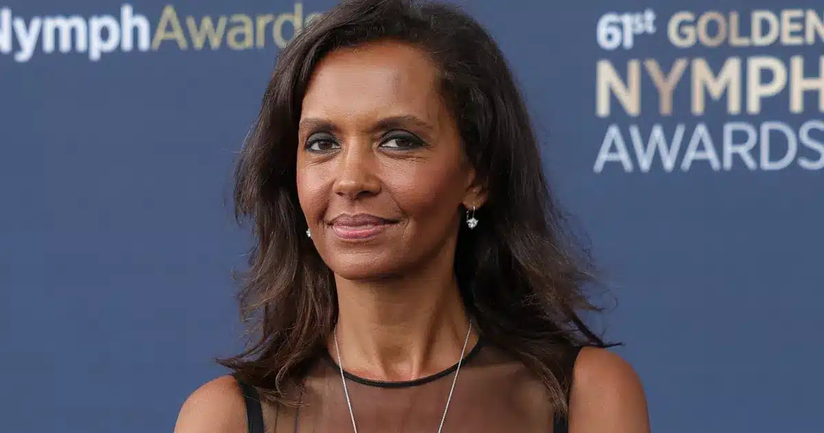 « Ça peut me retomber dessus » : Karine Le Marchand révèle enfin pourquoi elle est toujours célibataire