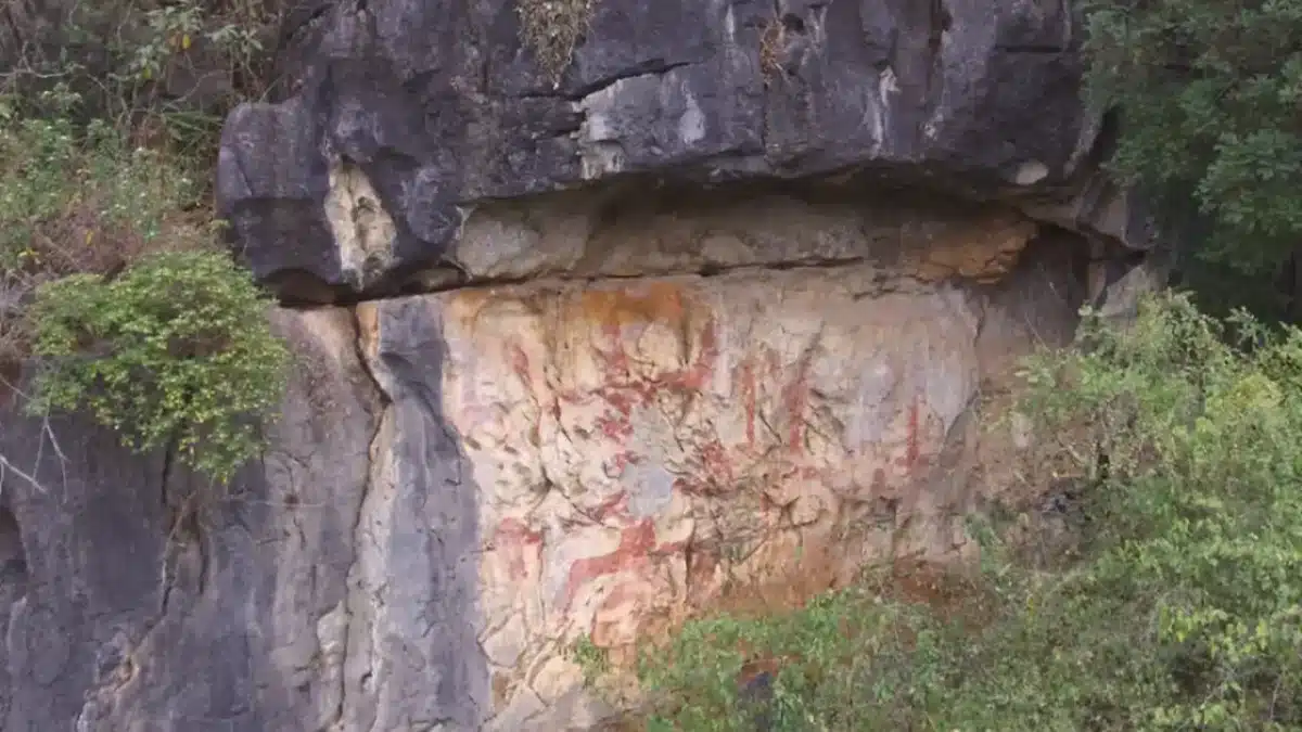 Ces fresques chinoises vieilles de 2 000 ans doivent leur survie à un ingrédient glaçant : du sang humain