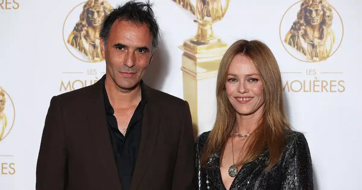 « Dans le respect et l'affection » : après 10 ans, Vanessa Paradis et Samuel Benchetrit se séparent
