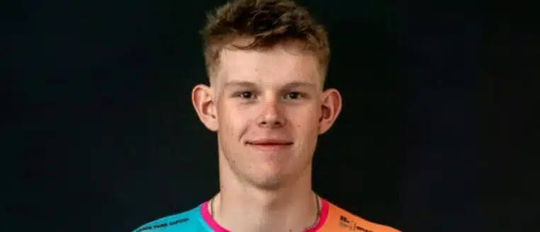 Finlay Tarling, 19 ans, meurt percuté par une voiture à contresens sur le Tour du Portugal
