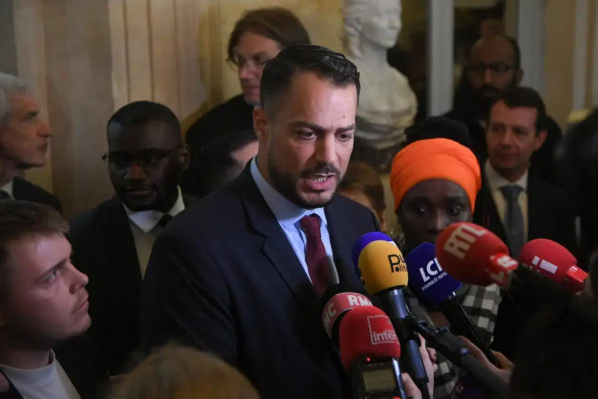 Sébastien Delogu visé par une plainte de son ex-femme : leur fils de 11 ans au cœur d'un dossier familial explosif