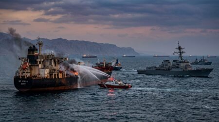 Attaqués depuis l'Iran : 8 pétroliers et 2 navires américains visés, le baril dépasse 100 dollars