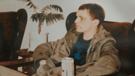« Il n'est jamais trop tard » : il avoue un meurtre vieux de 30 ans en entrant dans un commissariat