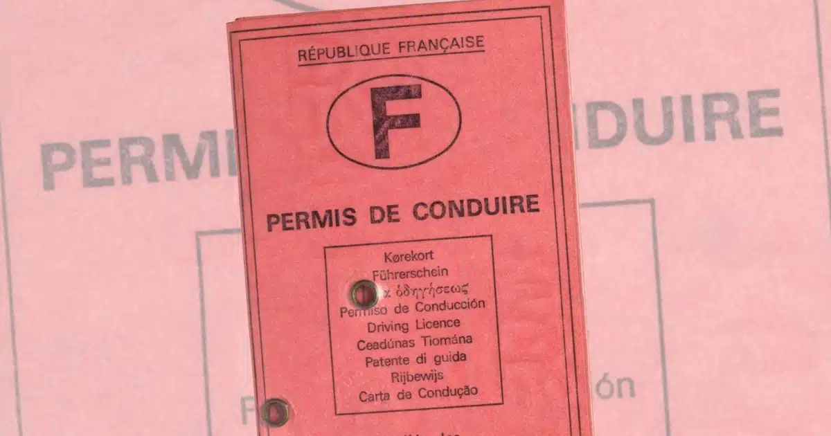 Permis de conduire rose : cette date de 2033 concerne encore des millions de Français