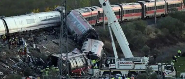 Collision en Espagne : 68 morts, un signal d&rsquo;arrêt resté actif et la France sans nouvelles de plusieurs Français