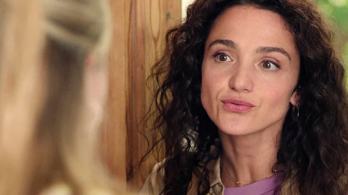 « Je suis une meurtrière » : dans Plus belle la vie, Gisèle va au commissariat, et Emma bascule en garde à vue