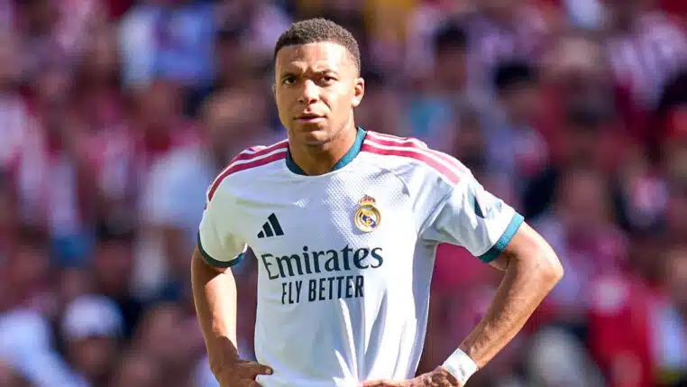« Sincèrement désolé » : Mbappé s&rsquo;excuse après sa blague sur Mao Zedong, trois marques chinoises l&rsquo;ont déjà lâché